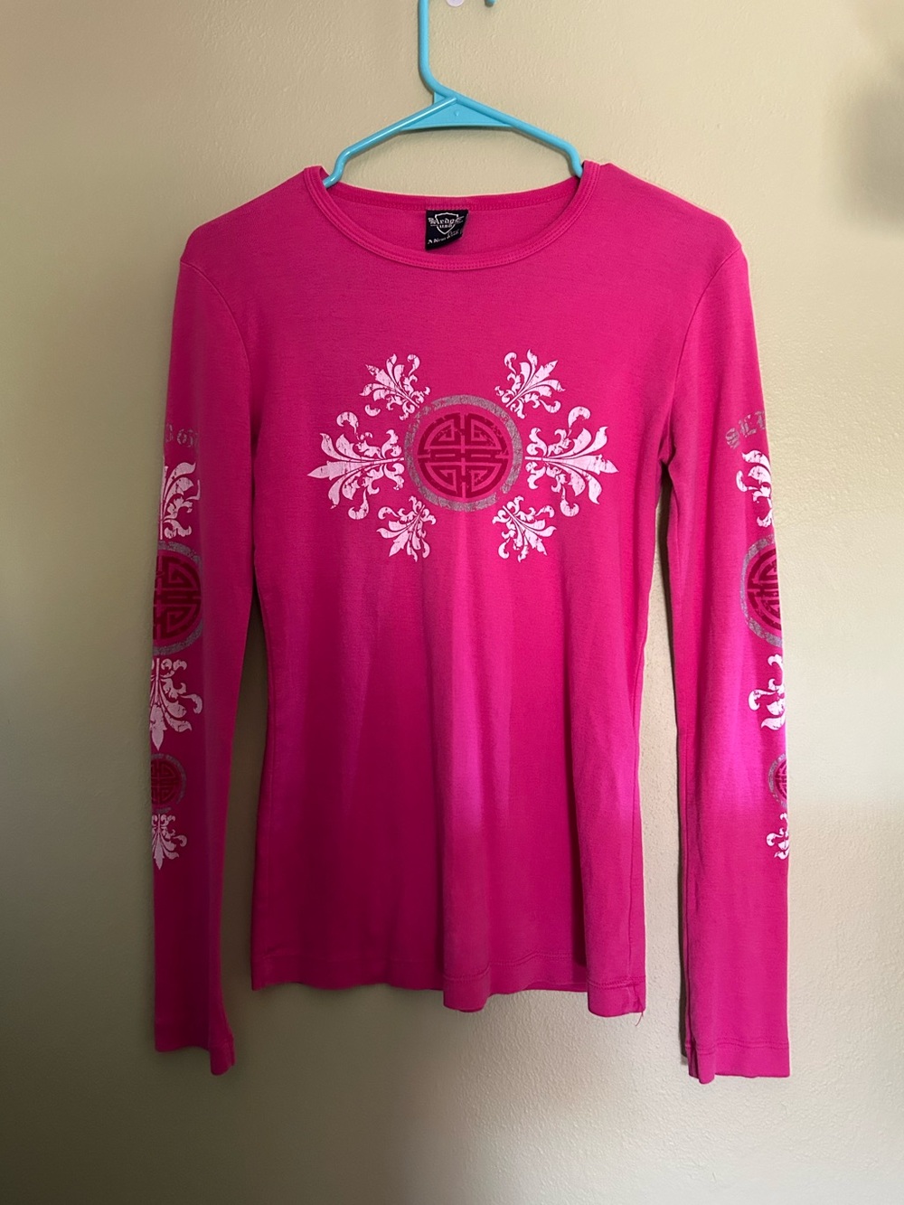 Y2K Pink Sledge USA graphic long sleeve!